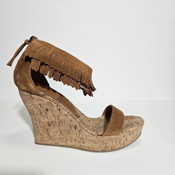 Philosophy Alberta di Ferretti Gold Suede Fringe Ankle Strap Wedge Sandals - Picture 3 of 11